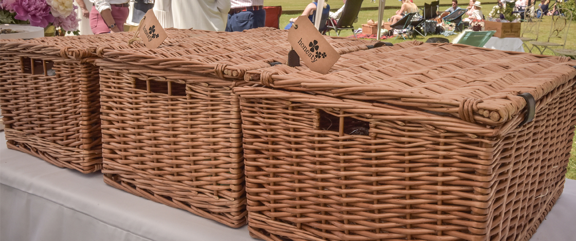 How to Ace a British Champagne Picnic (with a side of Polo)